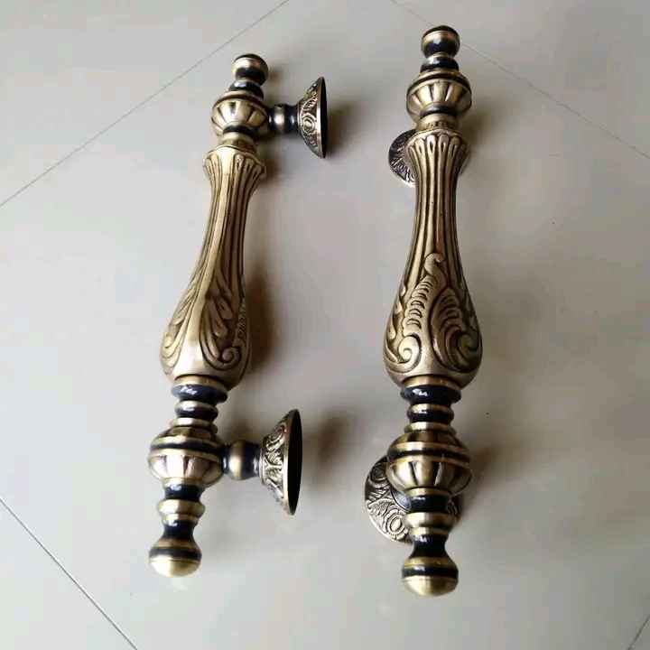 Handle Kuningan Pintu